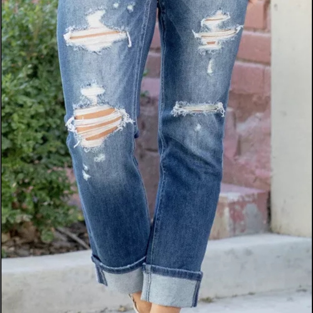 Mia‎ High Rise Mom Cuffed Dark Blue Wash Jeans - 27 - Picture 3 of 10